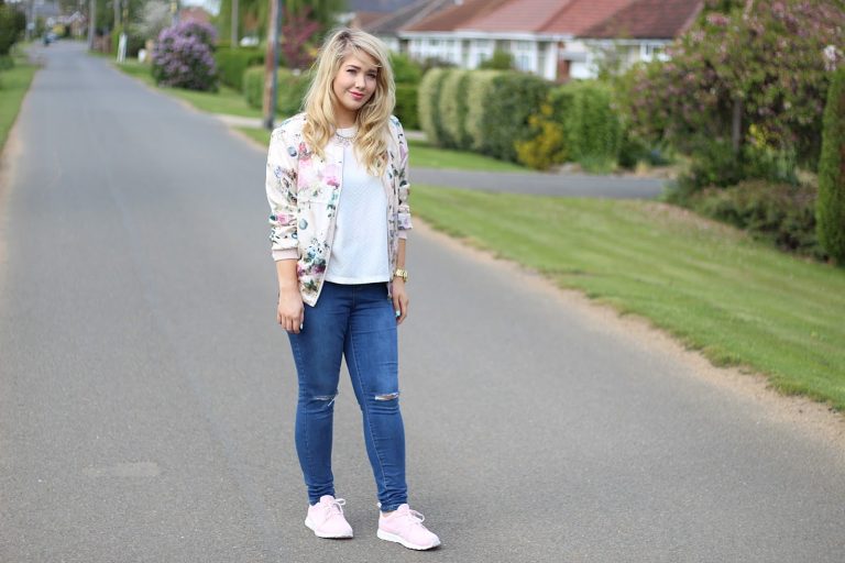 Peaches & Jeans